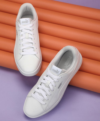 PUMA Puma Rickie Classic Sneakers For Men(White , 11)