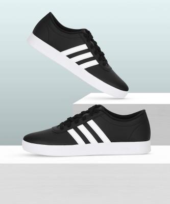 ADIDAS ORIGINALS Easy Vulc 2.0 Sneakers For Men(White)