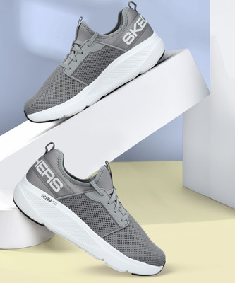 Skechers GO RUN VELOCITY - VALOR 2.0 Running Shoes For Men(Grey , 6)
