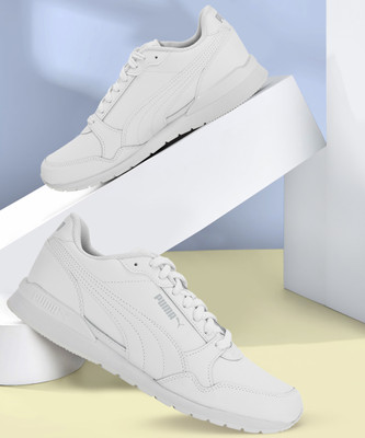 PUMA ST Runner v3 L Sneakers For Men(White , 10)
