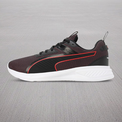 PUMA Scorch Runner V2 Sneakers For Men(Black , 10)
