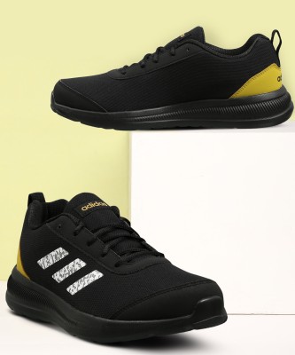 ADIDAS StreetAhead M Running Shoes For Men(Black)