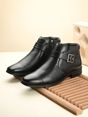 VALENTINO Boots For Men(Black , 9)