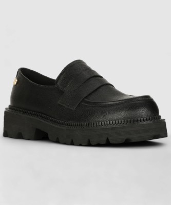 Bata 323DMD03 Slip On Sneakers For Men(Black)