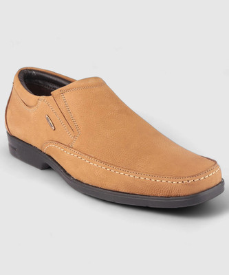 RED CHIEF Slip On For Men(Brown , 9)