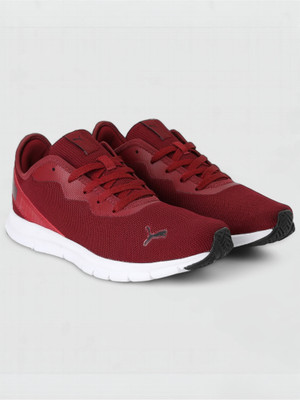 PUMA Hustle V2 IDP Sneakers For Men(Multicolor , 11)