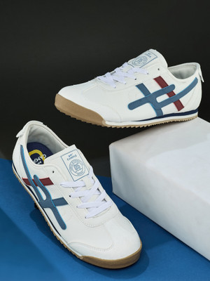 CAMPUS TUMBLE PRO Sneakers For Men(White , 8)