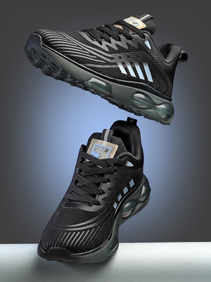 KANGAROOZ Kangarooz R-Max Hyperflex Stealth Cusioned Running Shoes For Men(Black , 10)