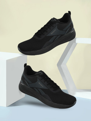 REEBOK SPACEFOAM CWL FLUIDITY M Walking Shoes For Men(Black , 9)
