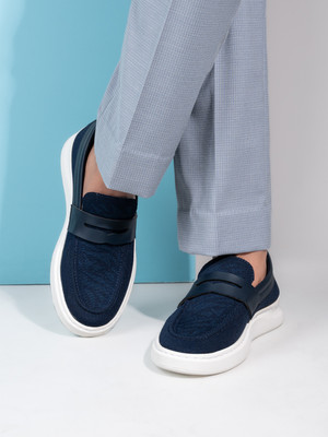 Mast & Harbour Mast & Harbour Men Blue Loafers Loafers For Men(Blue , 9)