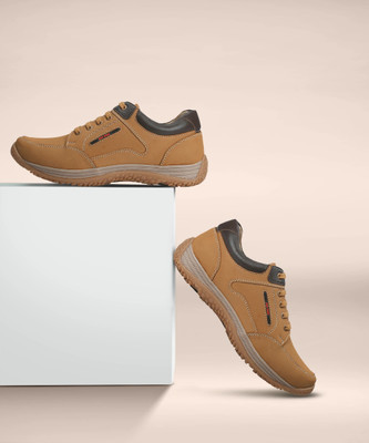 RED CHIEF Casuals For Men(Brown , 6 UK/India)