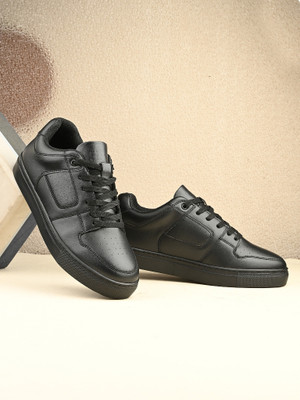 HRX by Hrithik Roshan Casual Sneakers For Men(Black , 9)