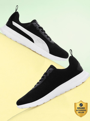 PUMA Essex Comfort Running Shoes For Men(Black, Silver , 7)
