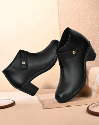 VECHLO Vechlo Synthetic Women’s Heel Boots Trendy, Lightweight & Comfortable Fit Boots For Women(Black , 8)