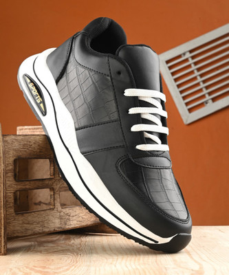 Roadster PU Lace-Ups Sneakers For Men(Black , 6)