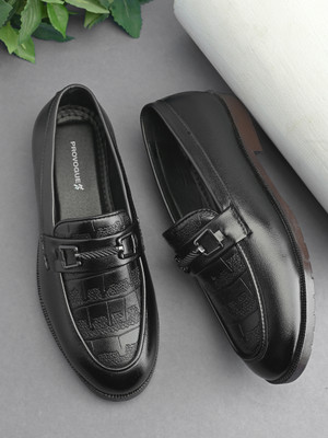 PROVOGUE Slip On For Men(Black , 8)