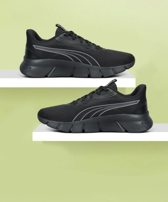 PUMA FlexFocus Lite Modern Running Shoes For Men(Black , 8)