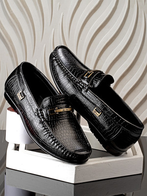 action Lightweight | Comfortable | Trendy | Daily Wear | Synthetic Leather Loafers For Men(Black , 9)