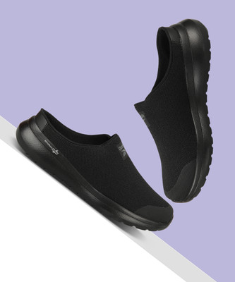 REEBOK WALKWAY COMFORT WONDERER MULE M Walking Shoes For Men(Black , 7)