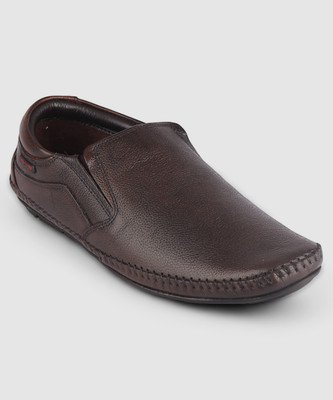 RED CHIEF Slip On For Men(Brown , 8)