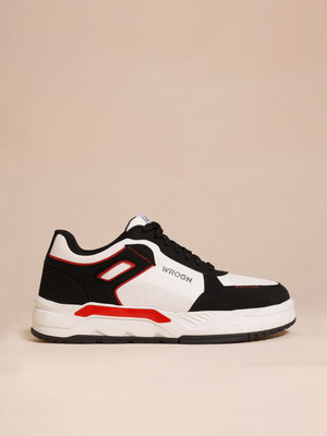 WROGN Sneakers For Men(White, Black , 11)