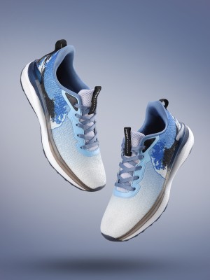 HRX by Hrithik Roshan Swift Run Running Shoes For Men(White)