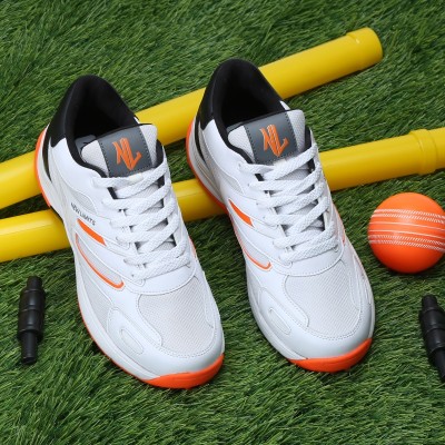NEW LIMITS New Limits IPL Cricket Shoes For Men(White, Black, Orange)