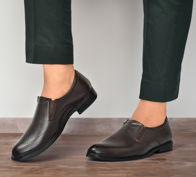 RECSOR Slip On For Men(Brown , 10)