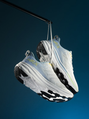 HRX by Hrithik Roshan Running Shoes For Men(White, Blue , 9)