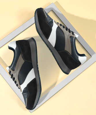 WOODLAND Sneakers For Men(Navy , 6)