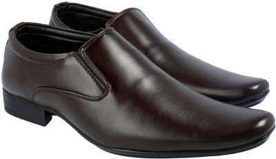 WALKAROO 17101 Slip On For Men(Brown , 9)