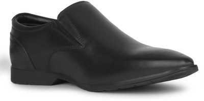 HUSH PUPPIES Slip On For Men(Black , 7)