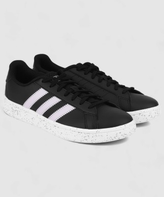 ADIDAS STREET STUNNER W Sneakers For Women(Black , 4)