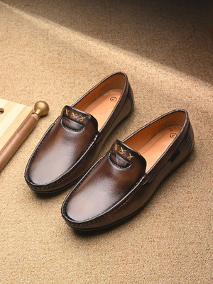 PROVOGUE Men’s Classic Driving Loafers – Soft Comfort Slip-On Design Loafers For Men(Brown , 6)