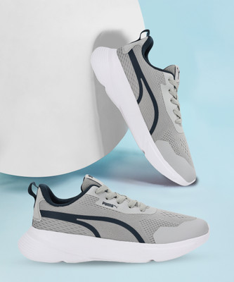 PUMA Tread Run Sneakers For Men(Grey , 7)