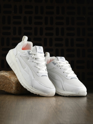 OFF LIMITS HITCH Running Shoes For Men(Off White , 9)
