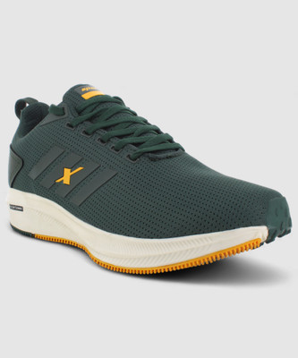 Sparx SM 676 Running Shoes For Men(Green , 9)