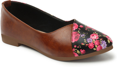 ladies hub Trending Party Wear Shoes Corporate Casuals For Women(Black, Brown , 6)