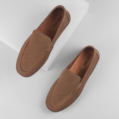 METRO Slip On Sneakers For Men(Camel , 8.5)