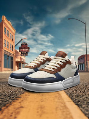 CAMPUS AVENUE Sneakers For Men(Off White , 9)