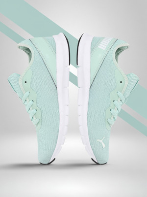 PUMA Hustle V2 Wns Running Shoes For Women(Green , 3)