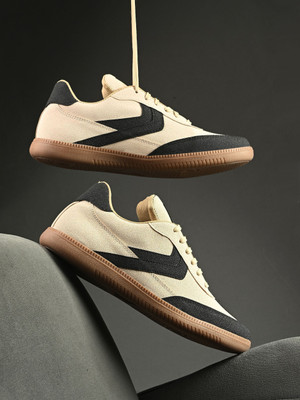 Server Comfortable Outdoor Sneakers For Men(Beige, Black , 6)