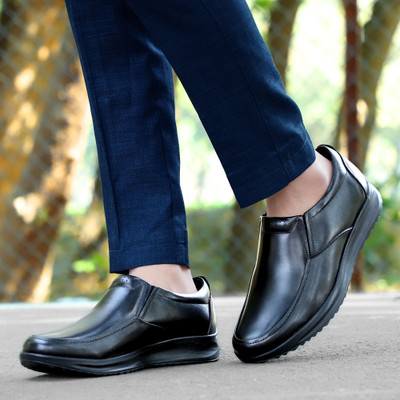 house of common Rich Quality Comfortable with Premium Leather Formal Slip On For Men(Black , 8)