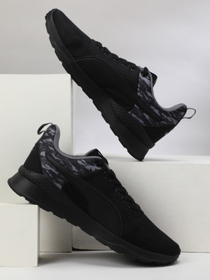 PUMA Anzarun Camo Sneakers For Men(Black , 9)