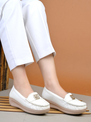 SHOETOPIA Smart Casual Stylish Footbed|Trendy |College|Daily Wear Loafers For Girls Loafers For Women(White , 6)