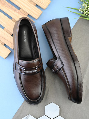 PROVOGUE Slip On For Men(Brown , 9)