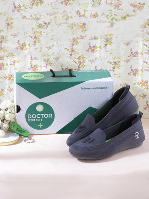DOCTOR EXTRA SOFT Fashionable Memory Foam Casuals, Stylish, Walking, and Sports Slip On Sneakers For Women(Grey , 3)