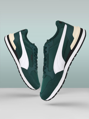 PUMA ST Runner v4 NL Res Sneakers For Men(Green , 7)