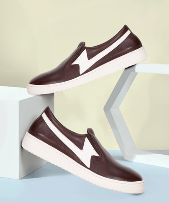 HUSH PUPPIES Smith Slip On -E Sneakers For Men(Maroon , 8)
