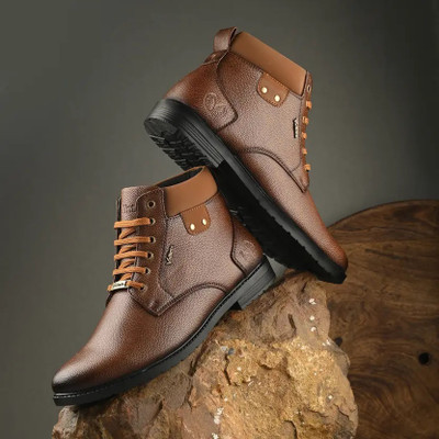 Vellinto Vellinto DELIGHT Casual Boots For Men ll Synthetic Leather Boots Casuals For Men(Tan , 7)